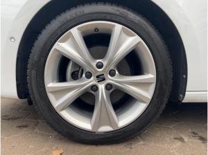 Seat Leon Sportstourer 1.5 eTSI FR DSG Kamera Sitzhzg