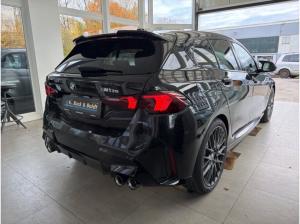 BMW 135 M135 XDRIVE AHK+PANO+360GRAD+HEAD-UP+VOLL LED