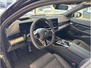 BMW 540 540D TOURING MSPORT PRO+PANO+STANDHZG+AHK+B&W+21ZOLL
