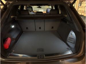 Volkswagen Touareg TOUAREG R-LINE 3.0TDI AHK+PANO+DYNAUDIO+HEAD-UP+HA-LENK