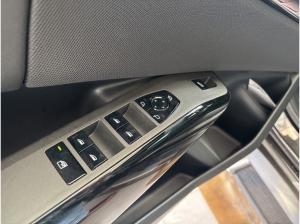 BMW X3 M50 XDRIVE PANO+AHK+H&K+DR-PROF+M-PRO+STANDHZG