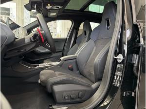 BMW 135 M135 XDRIVE AHK+PANO+360GRAD+HEAD-UP+VOLL LED