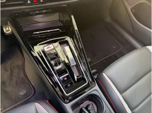 Volkswagen Golf GOLF GTI CLUBSPORT PANO+H&K+AKRA+LEDER+DCC+BLACK
