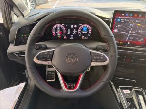 Volkswagen Golf GOLF GTI CLUBSPORT PANO+H&K+AKRA+LEDER+DCC+BLACK