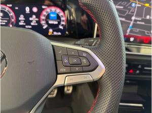 Volkswagen Golf GOLF GTI CLUBSPORT PANO+H&K+AKRA+LEDER+DCC+BLACK