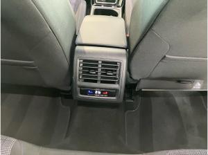 Volkswagen Golf VIII GTE BLACK STYLE 1.5eTSI DSG HYBRID ACC.5J-G.AHK.KAMERA.NAVI+VC.HUD