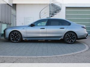 BMW 760 M760e *einmalige Chance*!! nur bei mind. 4 Fahrzeugen im Fuhrpark !!*