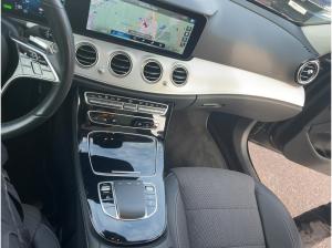 Mercedes-Benz E 300 300 T d Avantgard