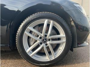 Mercedes-Benz E 300 300 T d Avantgard