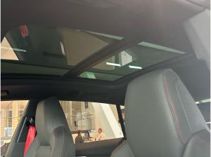 Audi Q8 TFSI e quattro Allradlenkung Optik-Paket Navi