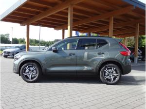 Volvo XC40 B3 Plus Dark