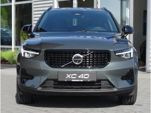 Volvo XC40 B3 Plus Dark