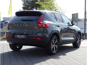 Volvo XC40 B3 Plus Dark