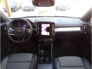Volvo XC40 B3 Plus Dark