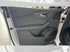 Audi Q8 TFSI e quattro Allradlenkung 360° Kamera Navi