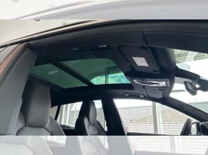 Audi Q8 TFSI e quattro Allradlenkung 360° Kamera Navi