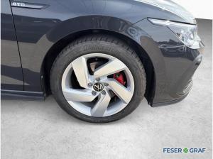 Volkswagen Golf VIII GTD 2.0 TDI DSG IQ LIGHT APP SHZ PDC