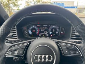 Audi A1 Sportback S line 40 TFSI S tronic S Line,PDC