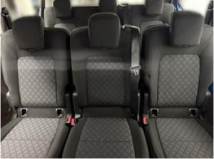 Volkswagen Transporter Kombi AHK 9 Sitzer