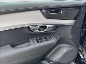 Volvo XC90 T8 Ultra Black Plug-In Hybrid /Luftfahrwerk
