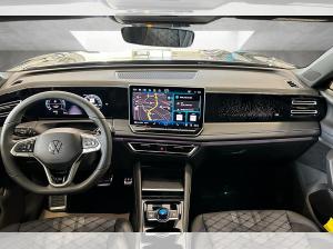 Volkswagen Tiguan R-Line 2.0 l TDI DSG 360 ACC AHK AUT Kam.