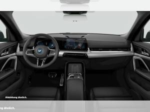 BMW iX2 xDrive30 M Sport RFK NAVI Standh. LED DAB