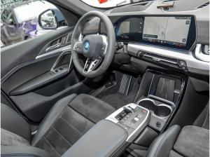 BMW X1 xDrive30e M Sport Pro HUD+AHK+H/K+Aktivsitze+LHZ+KZK+Alarm+LED+DAB+Memory