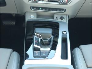 Audi Q5 S line business 50 TFSI e quattro **0,5%**ACC
