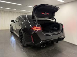 BMW M5 Limousine 0,5% Versteuerung Ultimate Package Carbon Bremse