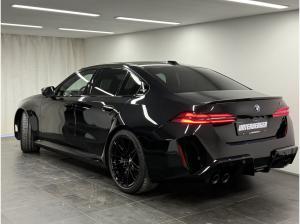 BMW M5 Limousine 0,5% Versteuerung Ultimate Package Carbon Bremse