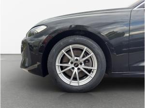 Audi A5 Limousine TDI qu.*0,99%-Finanz*NAVI*MATRIX*AHK*LEDER*PDC