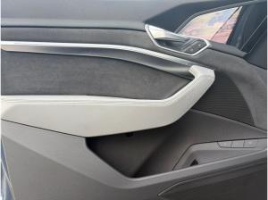 Audi e-tron SPORTBACK S LINE 55 QUATTRO+HEAD UP+KAMER