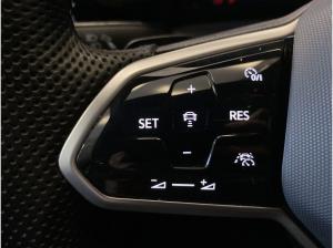 Volkswagen Golf VIII 1.5 eTSI R-Line "Black Style" AHK*ACC