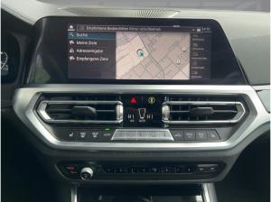 BMW 330 330e xDrive Sport Line