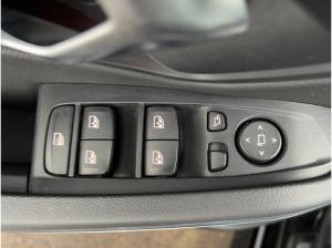 BMW 330 330e xDrive Sport Line