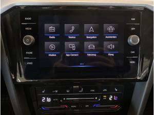 Volkswagen Passat Variant TDI Business **DSG*AHK*ACC*