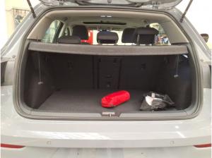 Volkswagen Golf Life FL - PANO NAVI HEAD-UP ACC