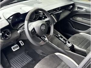Alfa Romeo Junior 1.2 Ibrida Sport-Speciale +Tech-Paket