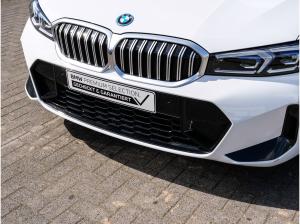 BMW 330 330e M-Sport Pano AHK DA PA+ H/K FLA