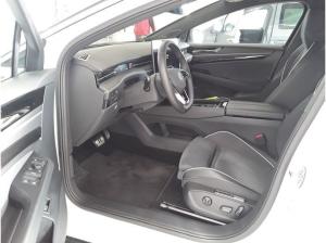 Volkswagen ID.7 Tourer Pro S +AHK+WÄRMEPUMPE+CCS+MATRIX+