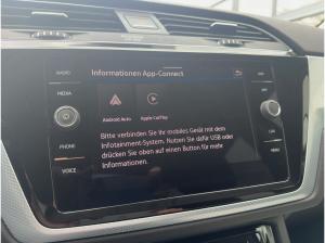 Volkswagen Touran 1.5 TSI DSG Comfortline LED ACC SHZ PDC