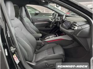 Audi A6 Avant e-hybrid quattro S tronic LED