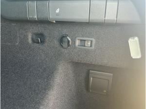 Volkswagen Tayron R-Line 1.5 eHybrid DSG Kamera Keyless AHK Navi ACC