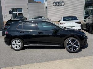 Volkswagen Golf VIII GTE eHybrid 18Zoll BlackStyle LED-Matrix Navi SideAssist ACC