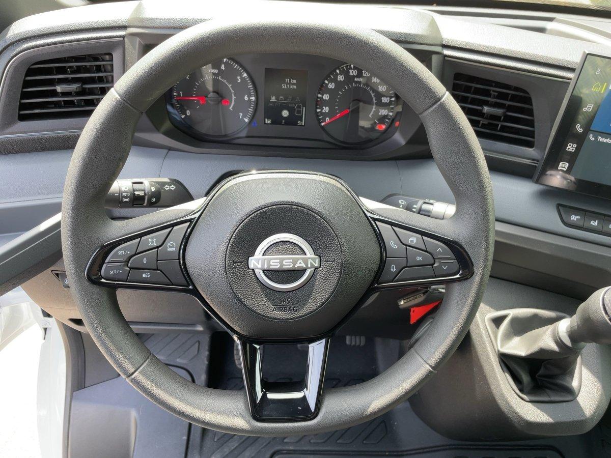 Nissan Interstar