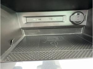 Volkswagen Tiguan 1.5 TSI R-Line DSG LM20 AHK Navi