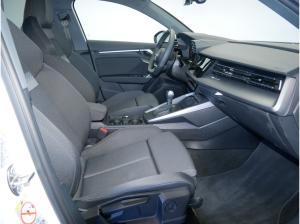 Audi A3 Limousine 30 TDI S line LED AHK virt. Cock.+ NAVI+