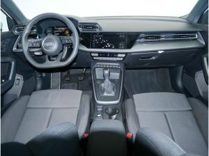 Audi A3 Limousine 30 TDI S line LED AHK virt. Cock.+ NAVI+