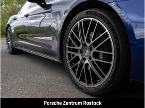 Porsche Panamera 4