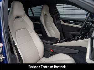 Porsche Panamera 4